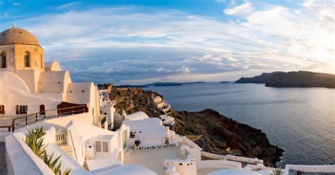 weather in santorini july